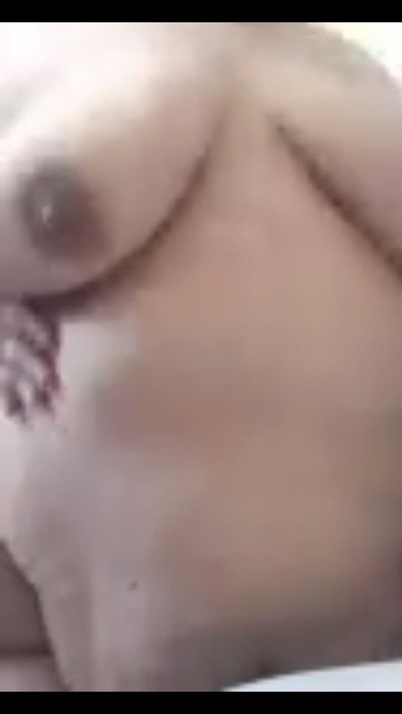 phat piggy Magda B showing phat belly N her huge azz #di0wHwgr