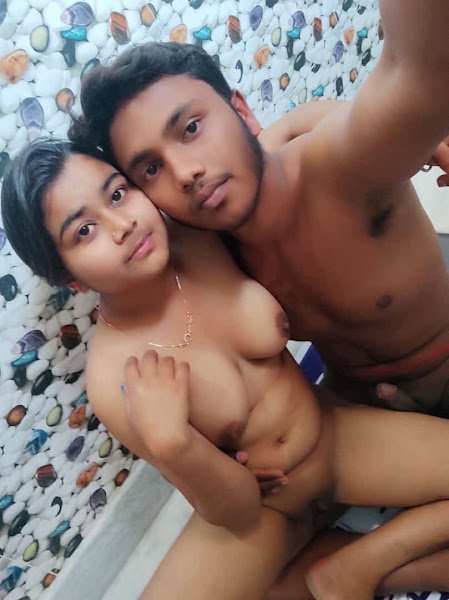 Nude bath with bf - Porn Videos & Photos - EroMe