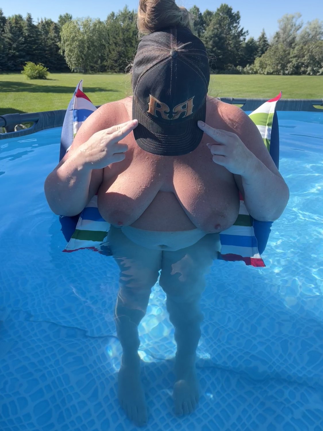 Naked fat wife in pool #pvQa0AcT