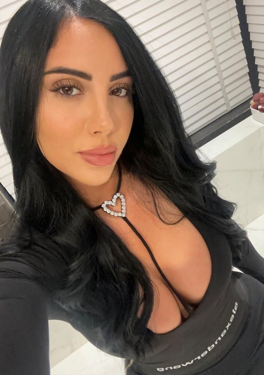 HOT INSTAGRAM SLUTS #2ZKg2cIR