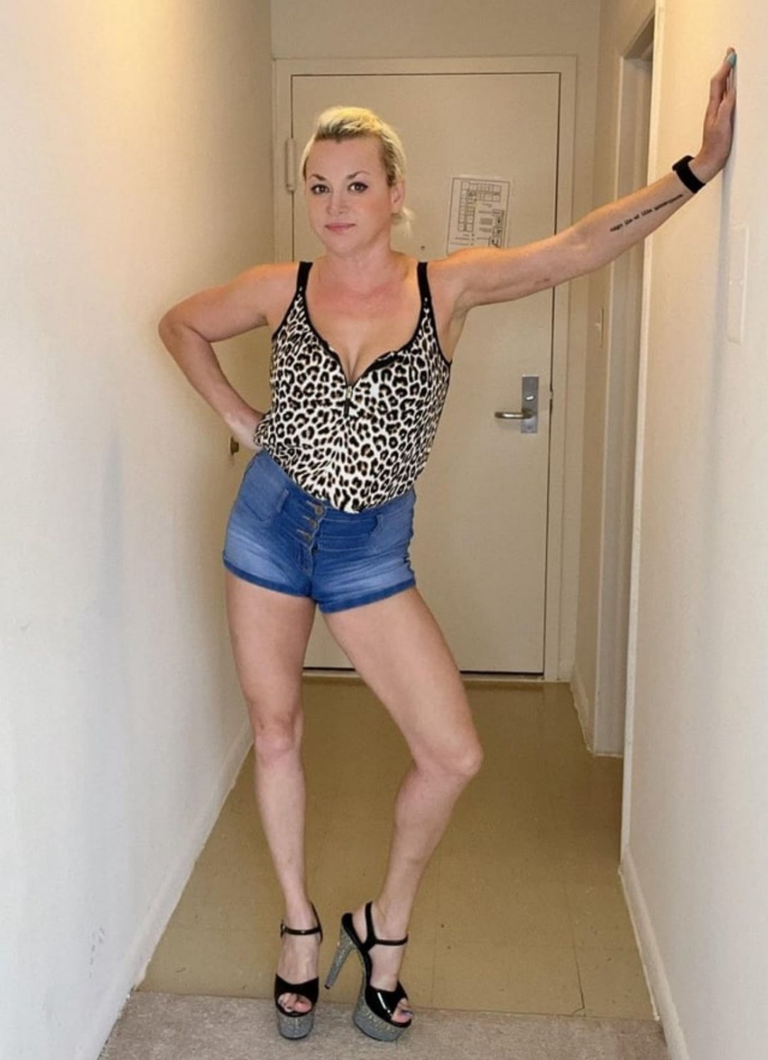 Newport high teacher slut tiffany #d8ZYEgCV