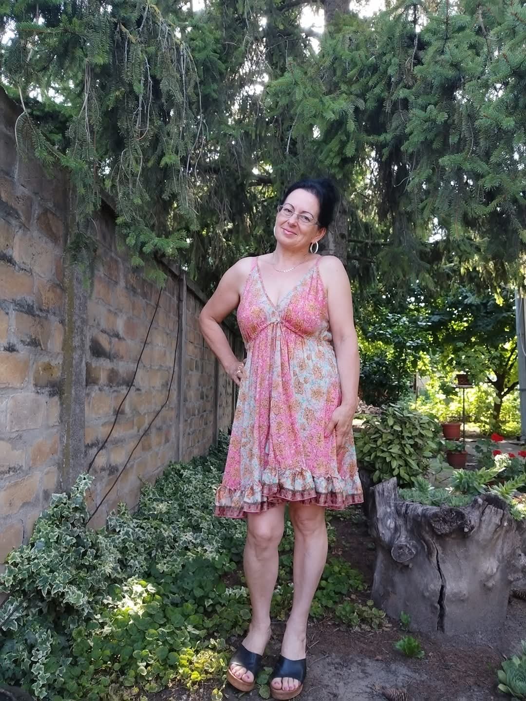 Son wanted his milf mom shared by me. She is perfect wank material #XgIUJUXM