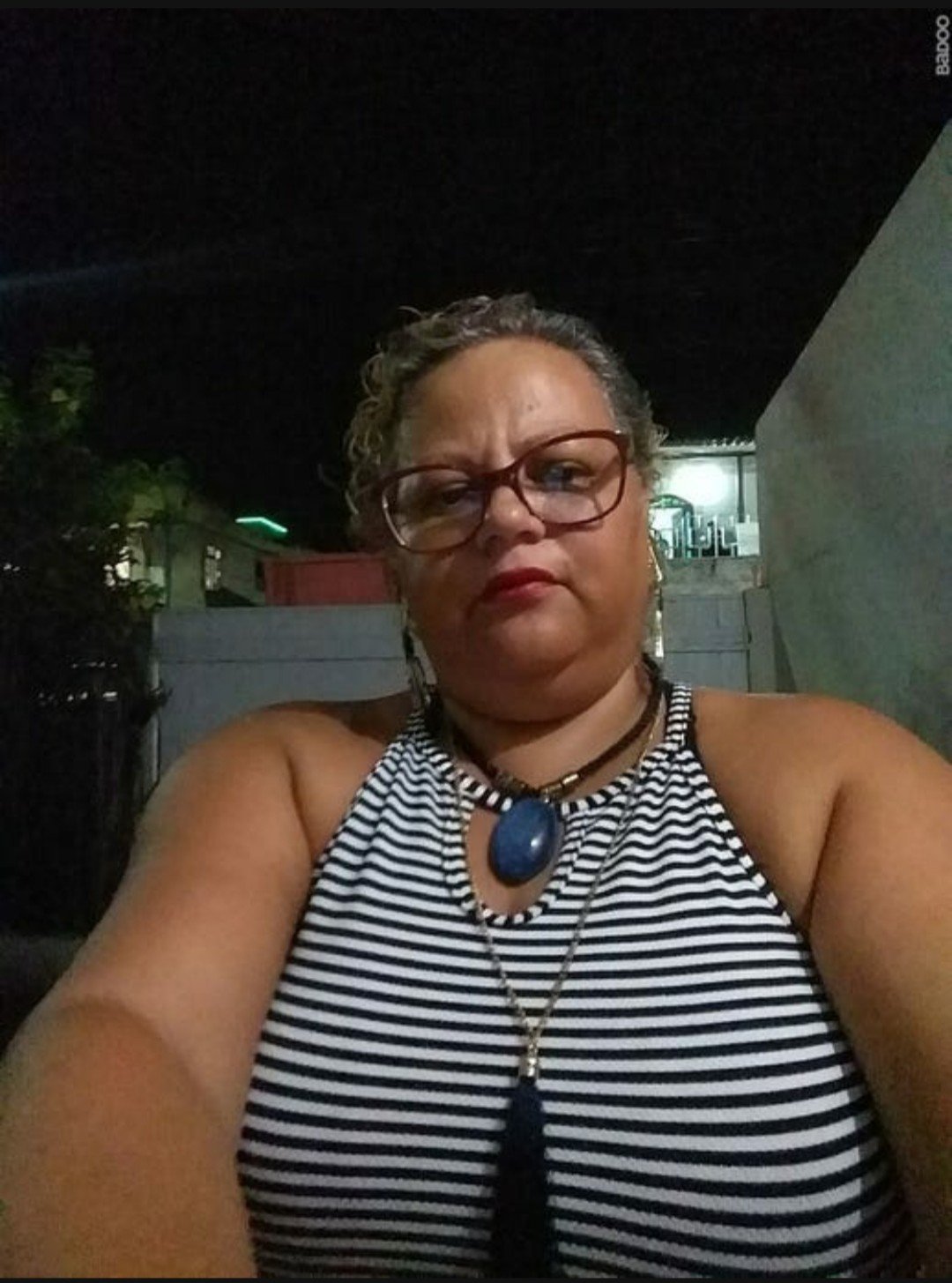 Velha safada fazendo suruba com 2 negão #nCTDXr44