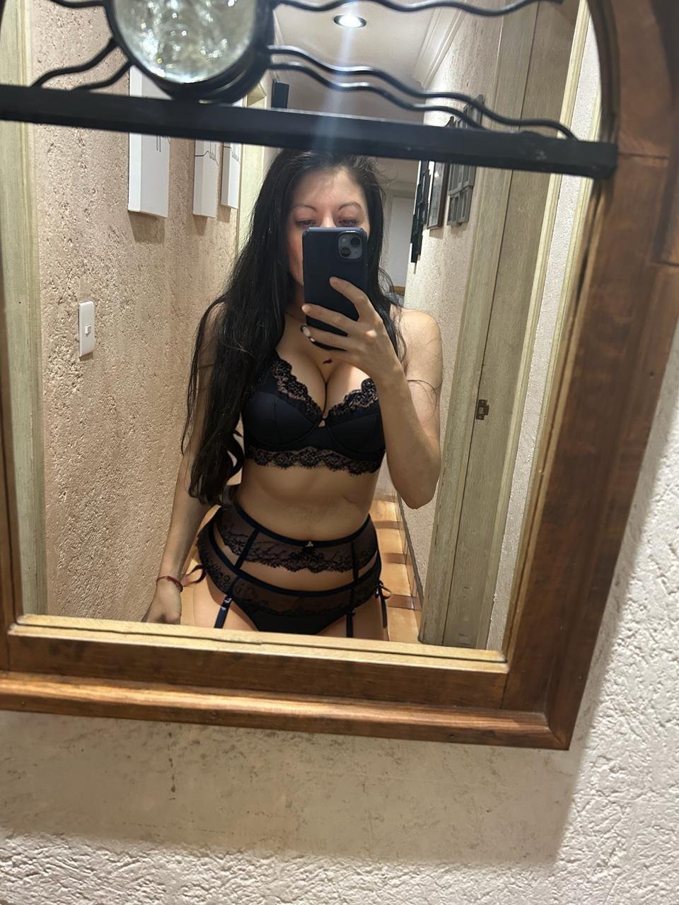 Sexy Petite Milf #Lqn5T9Bo