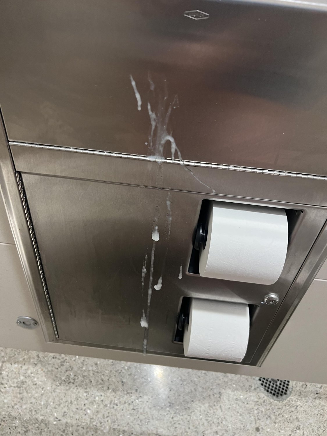 Chocolate\6/scorpion #k9eyscFz