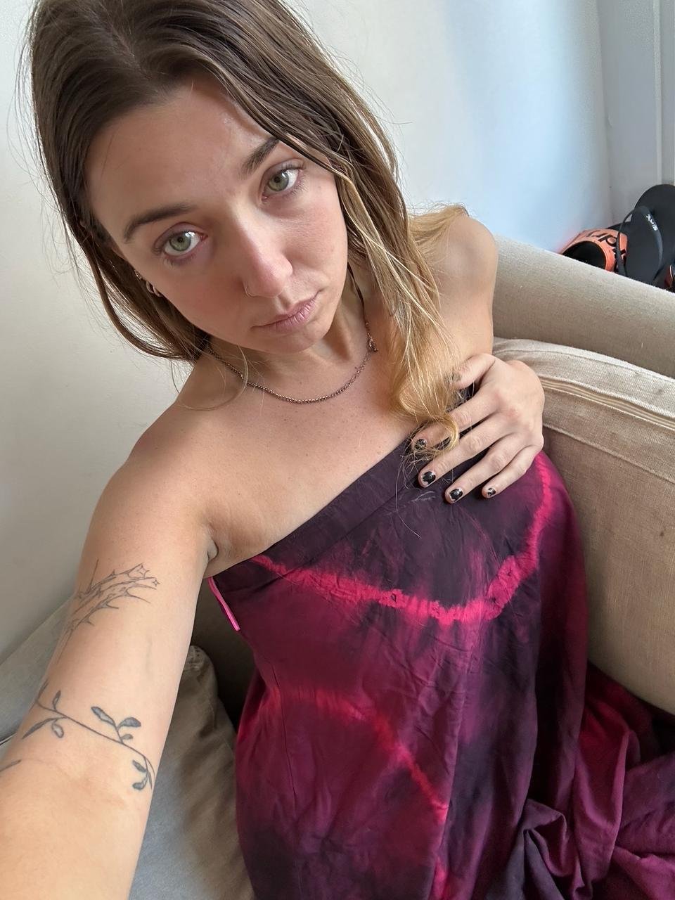 I'm a bit sad. Will you play with me? #OhRj1Rv2